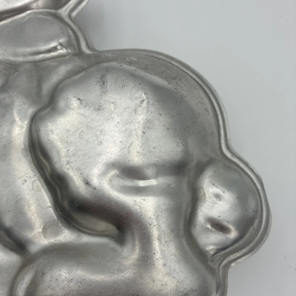 Vintage Aluminum Standing Bunny Rabbit Cake Mold 3D Easter Two Piece Pan 10 Inch